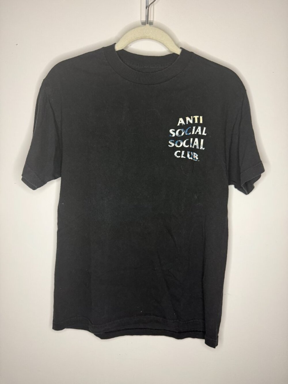 RARE & AUTHENTIC ANTI SOCIAL SOCIAL CLUB Tonkotsu Black T-Shirt - Picture 3 of 3